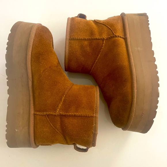 UGG Shoes - Ugg womens Platforms